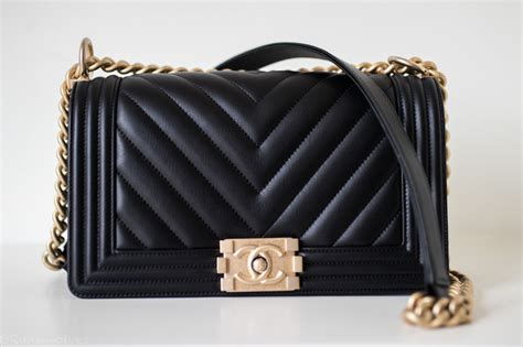 chanel boy bag gold